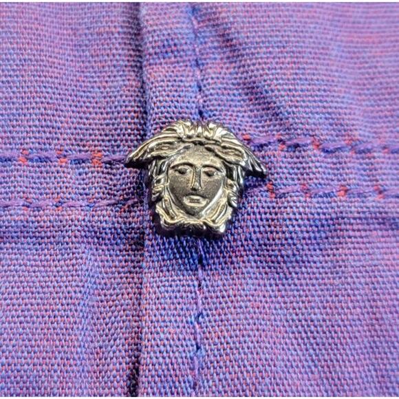 Vtg VERSACE Jeans Couture Iridescent Purple Silk Mens Medusa Metal Studs Medium - Picture 3 of 16